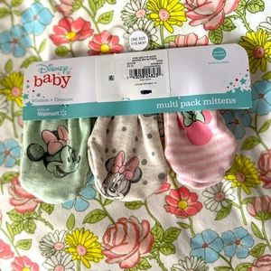 Multi pack Minnie Mittens